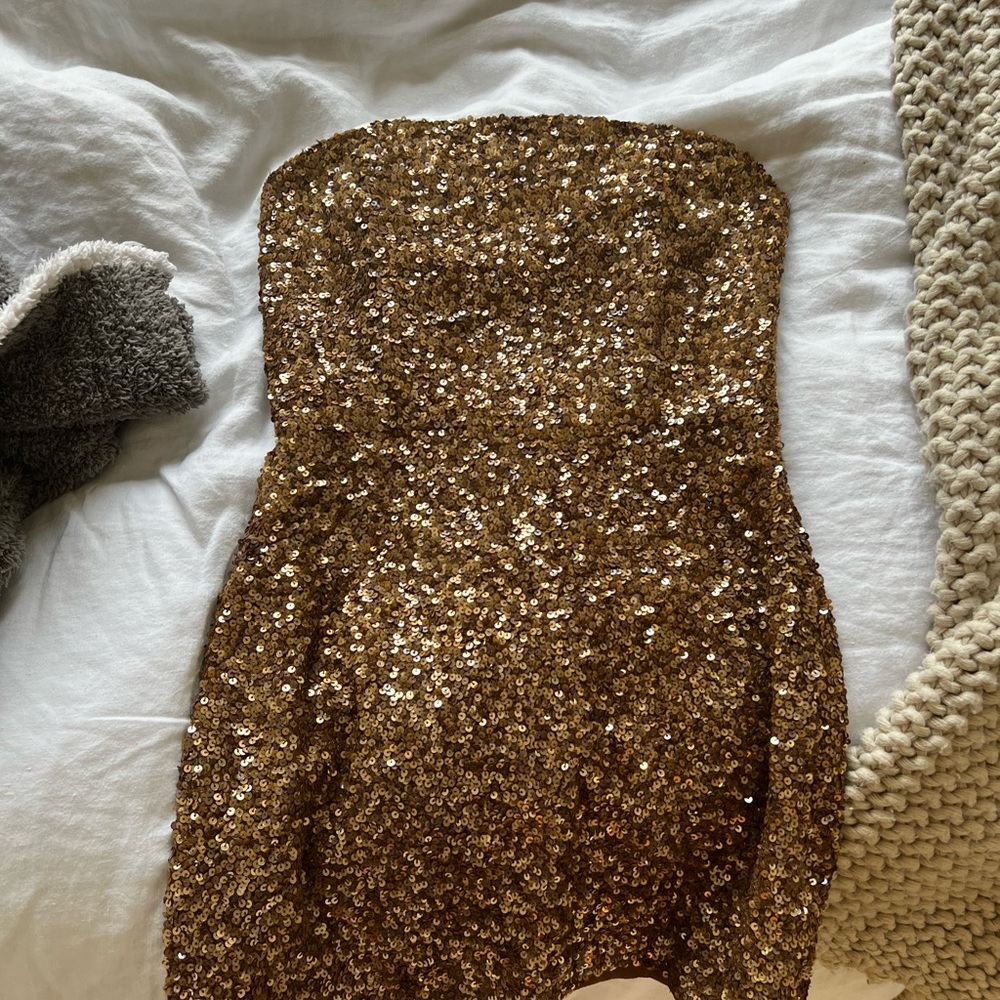 Retrofete
Heather sequin-embellished mini dress